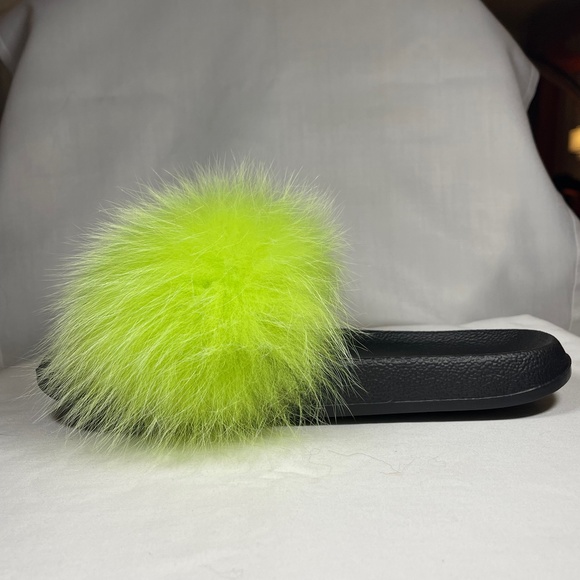 Real Fur Slippers / Green - Picture 3 of 4